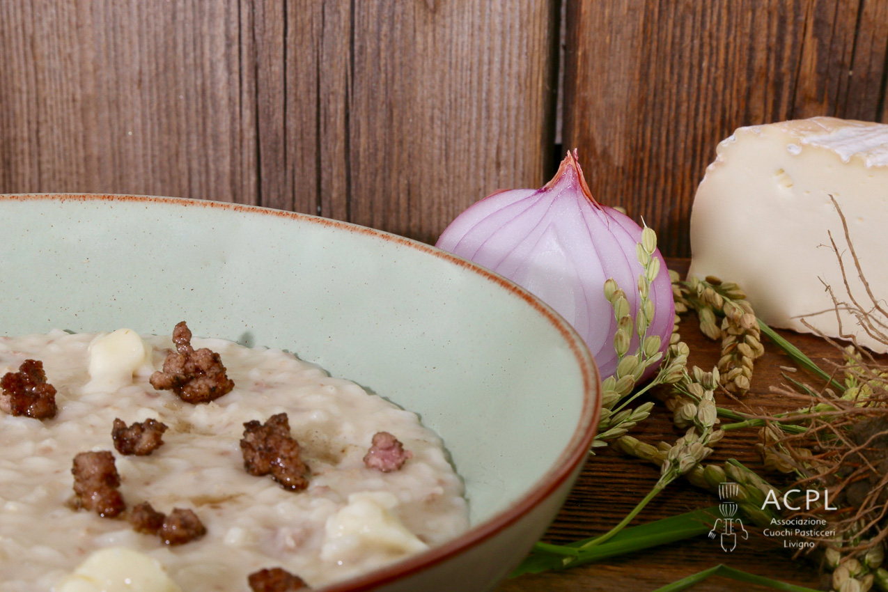 Featured image for “Risotto con salame d’oca mantecato alla burgundella”